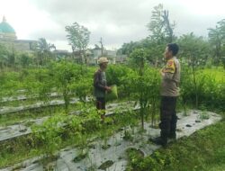 Guna Mendukung Program Ketahanan Pangan, Bhabinkamtibmas Desa Rarang Tengah  Lakukan Silaturahmi Ke Warga Binaan