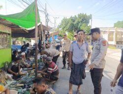 “Operasi Bina Kusuma 2025” Polres Lombok Timur Gencarkan Himbauan Kamtibmas di Pasar Jor