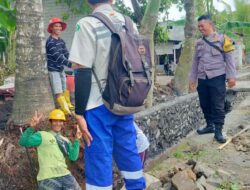 Bhabinkamtibmas Paok Pampang Laksanakan SIlaturrahmi dan Ajak Warga Jaga Persatuan