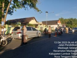 Polsek Masbagik Gelar Giat Rawan Pagi di Depan SMAN 1 Masbagik Antisipasi Kemacetan dan Gangguan Lalin