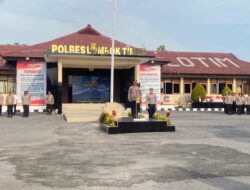Waka Polres Lotim Pimpin Apel Pagi, Personel Diharapkan Tetap Laksanakan Tugas dengan Penuh Semangat