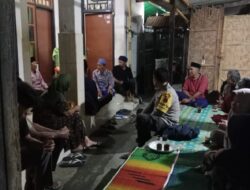 BHABINKAMTIBMAS DESA TEROS SAMBANG DESA DAN MELAYAT KE RUMAH DUKA WARGA SELUNGKEP